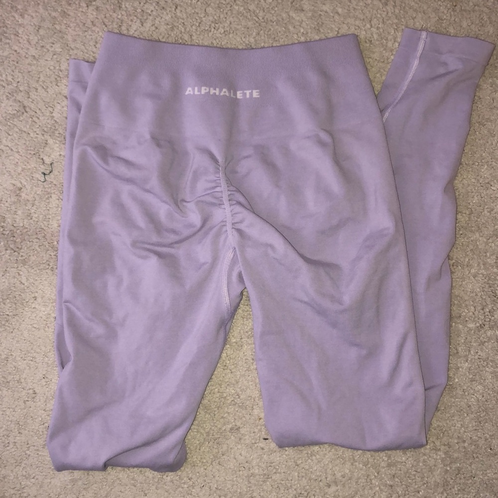 Alphalete Amplify Leggings in Misty Lilac